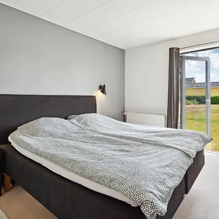 Feriehus Stunning In With Wifi