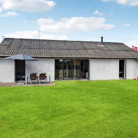 Feriehus Stunning In With Wifi Haderslev